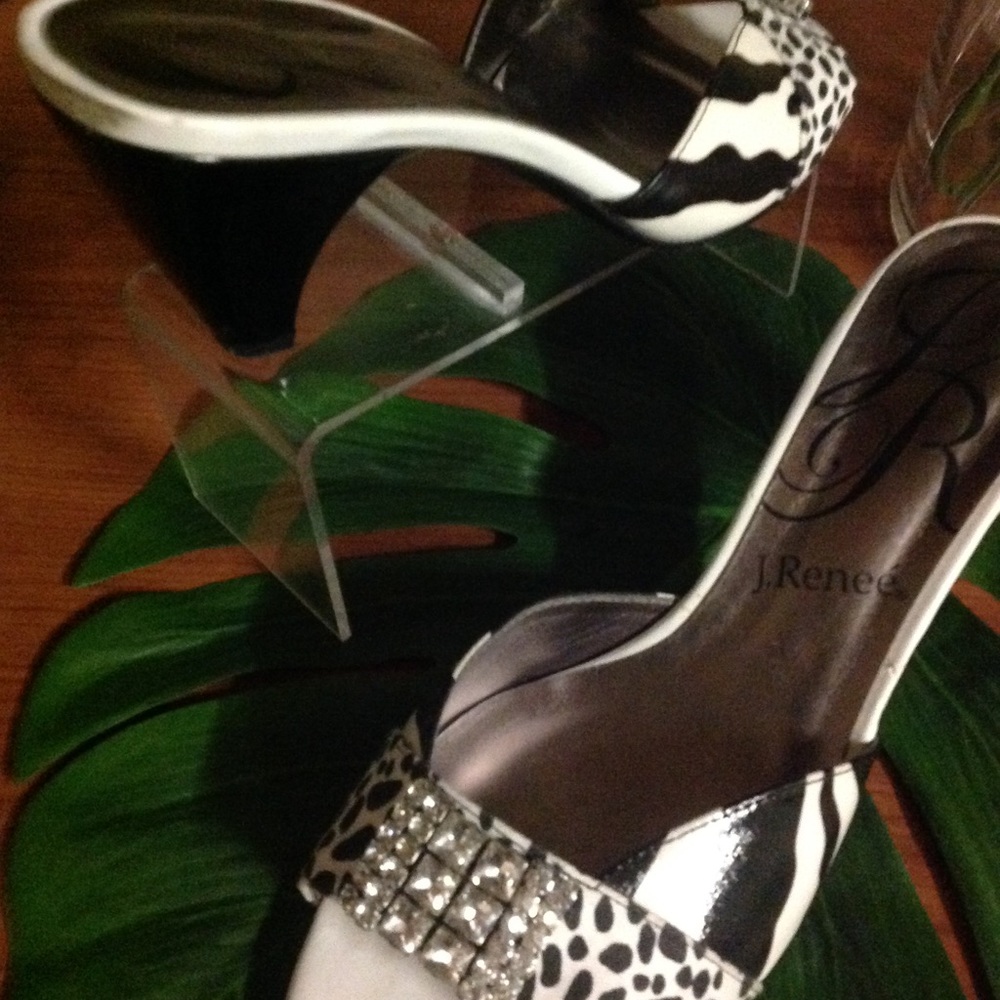 Kitten Heel - image 3